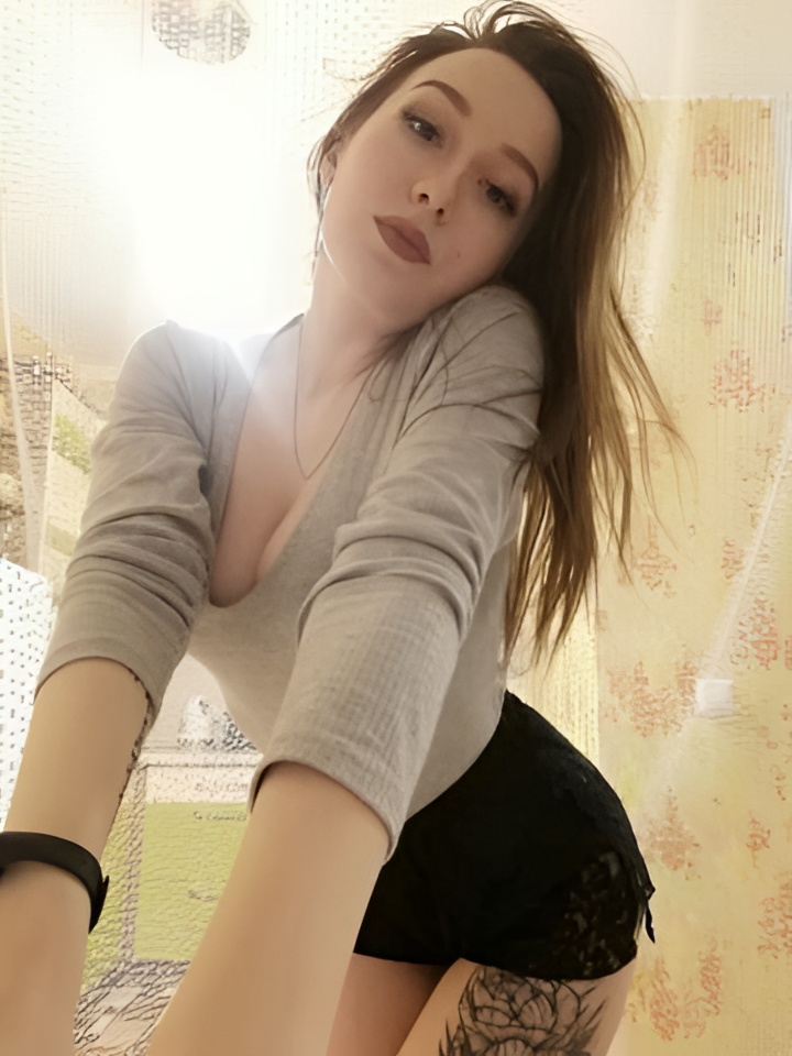 Беатриса привлекальеная девушка из Ялты цена от 1500 руб