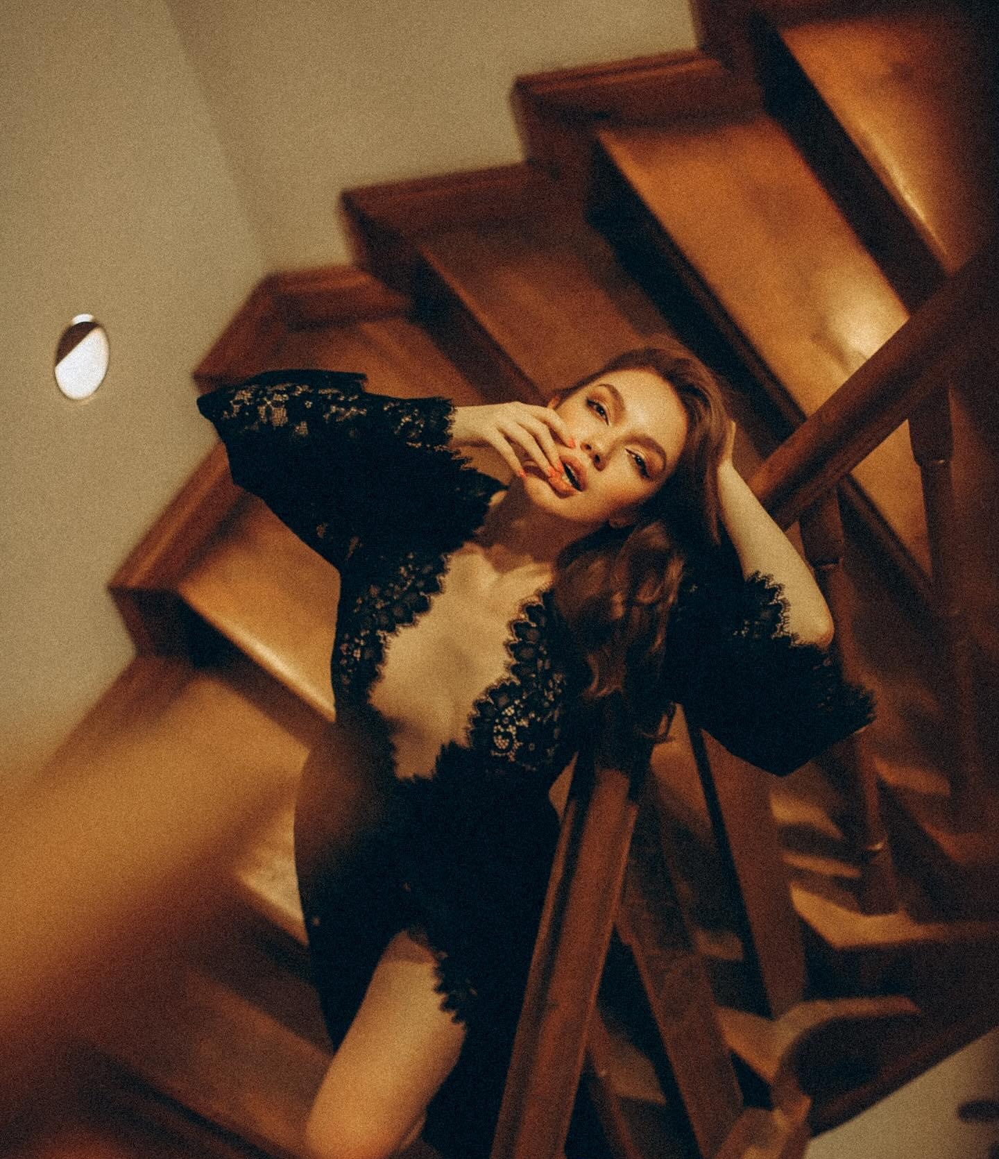 Алина привлекальеная девушка из Ялты цена от 4000 руб