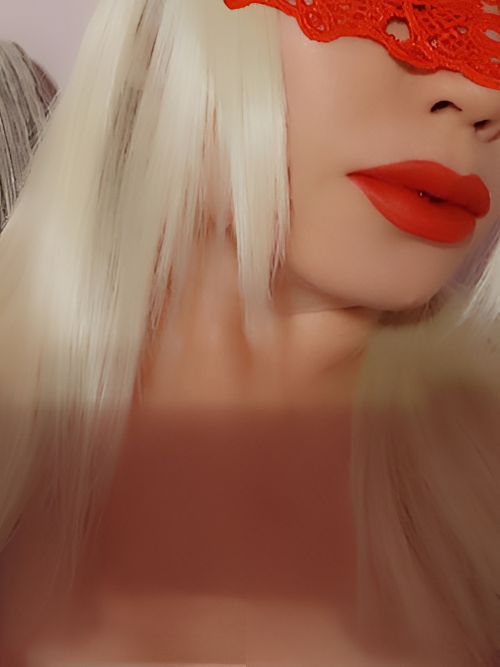 Индивидуалка Фрида, доступна для личного знакомства от 10000 руб