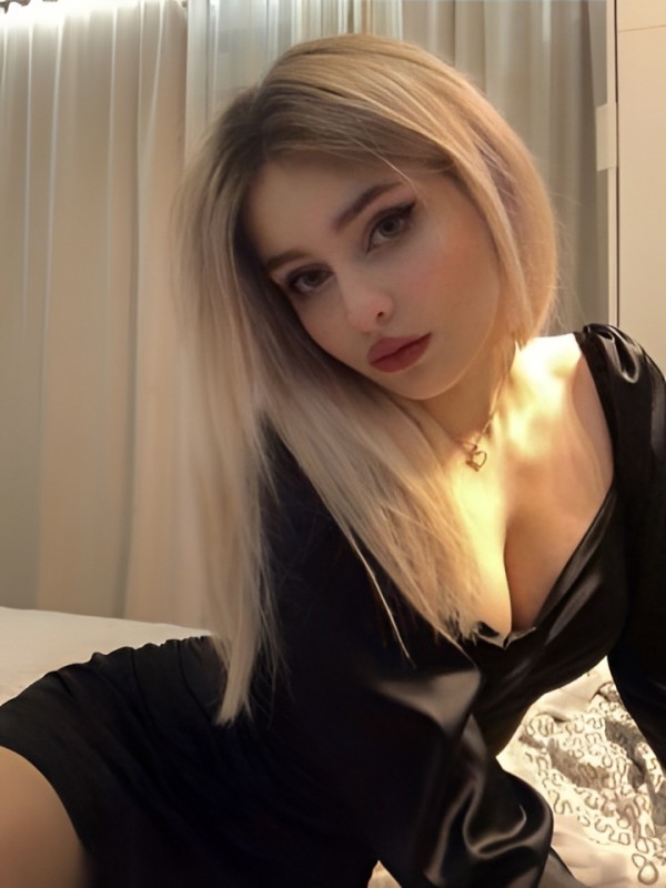 Лолита привлекательная девушка из Ялты цена от 4000 руб