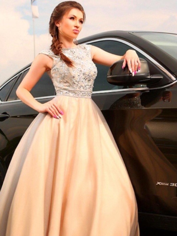 Люда привлекательная девушка из Ялты цена от 3500 руб